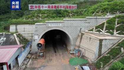 重庆️万州，1小时飙拢！渝万高铁关键节点打通→