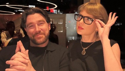 她，订婚，全网沸腾！